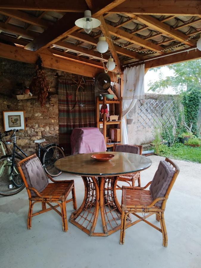 La Roulotte Des Carpates Campingplatz *